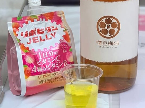 東京会場で4,087杯を提供した「リポビタンゼリーVC（ゼリー飲料）×梅酒」が船橋競馬場に再登場